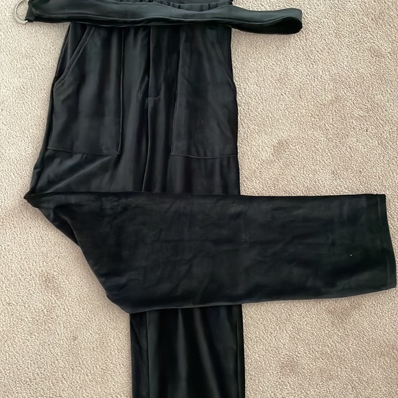 🔥🔥🔥 Fashionnova | Jumpsuit - Picture 4 of 8